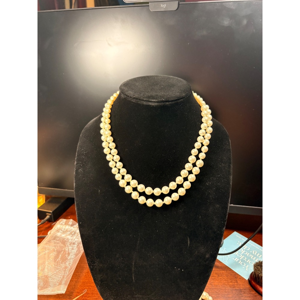 Vintage Pearl Jewelry Set Cream Good Double Strand Floral Clasp